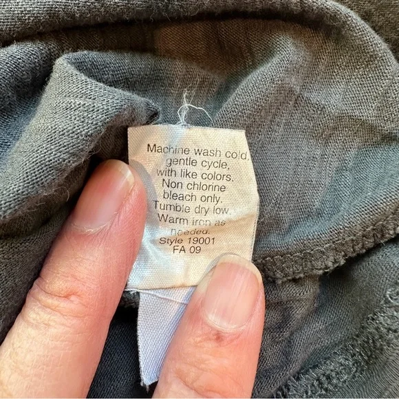 J Crew long sleeve dark blue with monochromatic floral details, XS - Picture 7 of 8